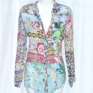 Johnny Was Blue and Pink Fitted Button Down Shirt